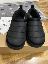 Women’s UGG Size UK4 Brand