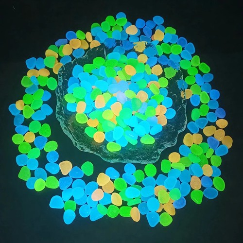 Glow the dark luminious - in,