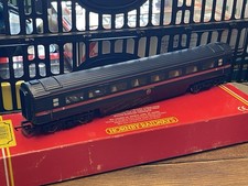 Hornby OO Gauge R4011 GNER Mk3