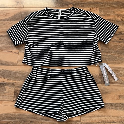 Black white stripedmatching - black,