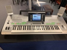 Yamaha Tyros 3 + Speaker
