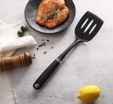 NON STICK TURNER COMFY HANDLE