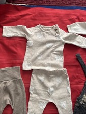 9 Items Bundle: Baby 0-6