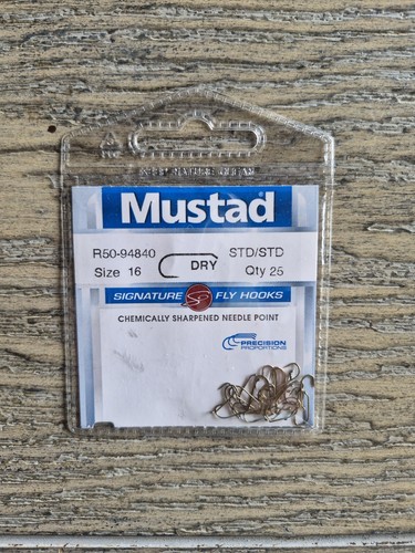 Mustad hooks size fly - size, 16