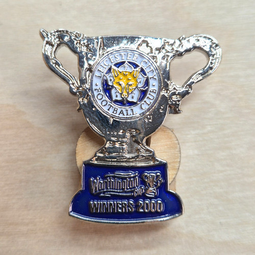 Vintage leicester city pin - vintage,