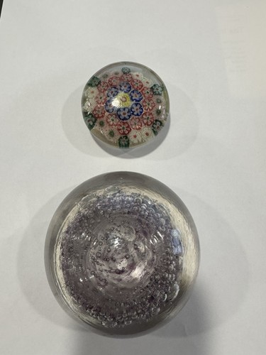 Glass paperweights - x,