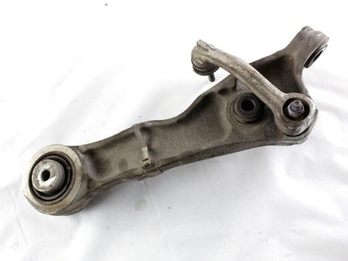 C2p19954 right front - swing, arm
