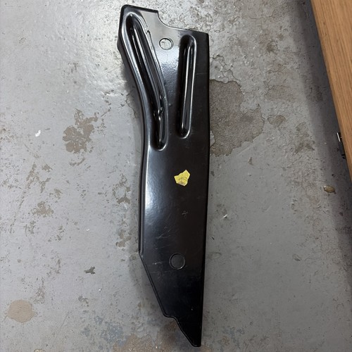 Rear bumper bracket - bumper,