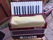 12 Bass SORENTO Accordion Bass