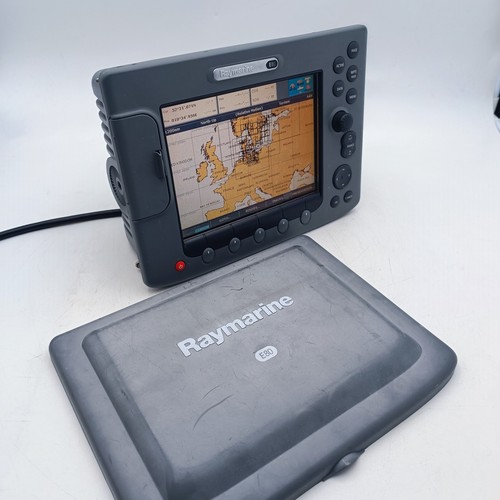 Raymarine e80 e02011 mfd - e80,