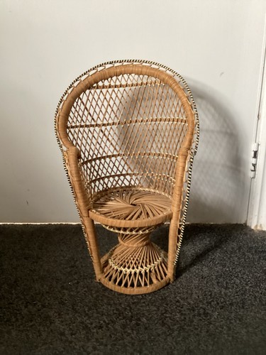 Vintage dolls peacock chair - vintage,