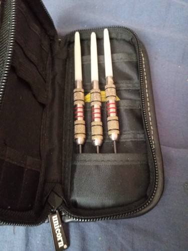 Tungsten darts set with case - set,