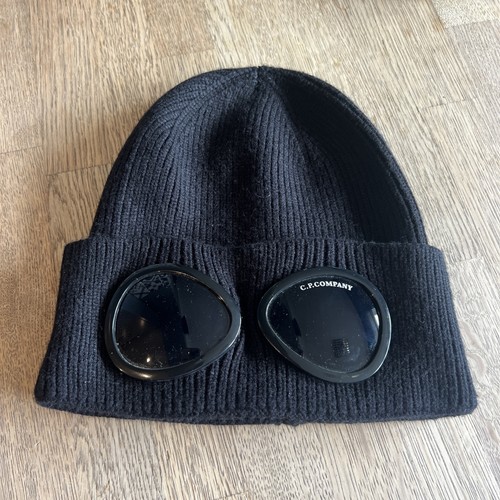 Unisex company knitted hat - c.p.company,