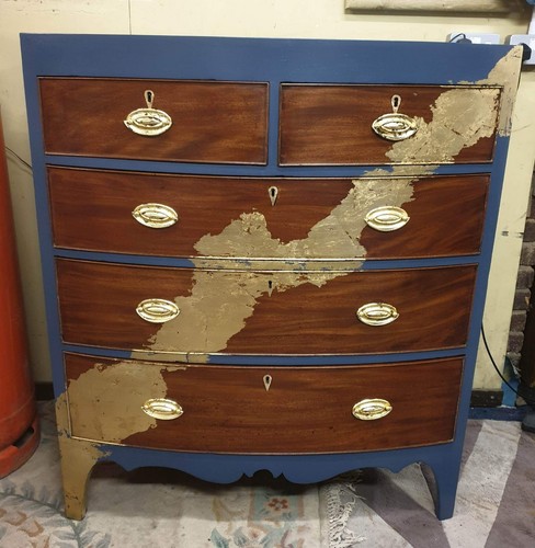 Victorian bow fronted chest - bow, of