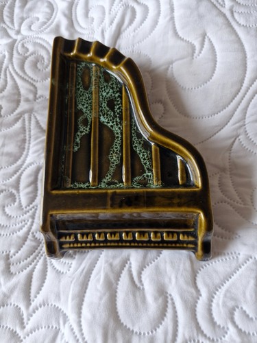 Ceramic grand piano ashtray - piano,