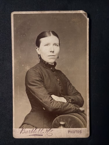 Cdv lady arms folded - lady, by
