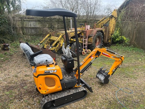 Rhinoceros tonne mini - 1.2,