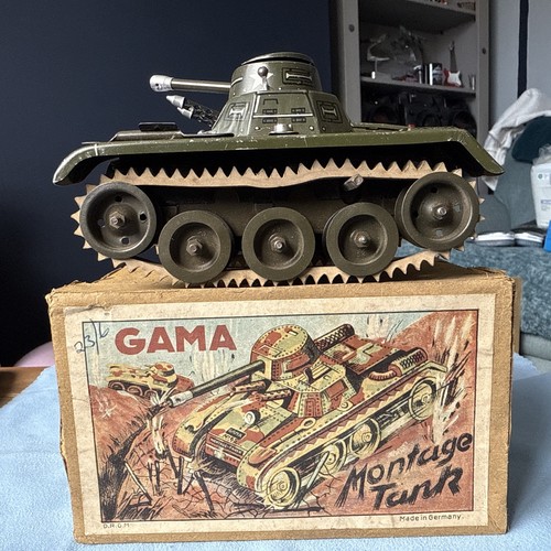 Very rare gama montage tank - rare,