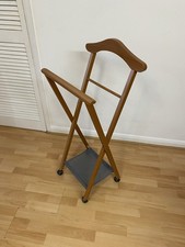 Amazing Wooden Folding Butler’s Stand Clothes Suit Valet Stand Hanger On Wheels