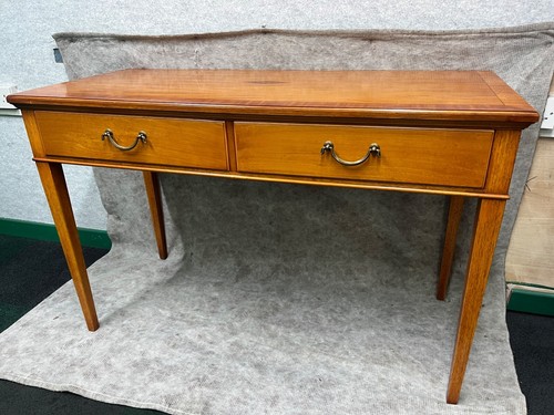 Bradley dressing table solid - bradley,