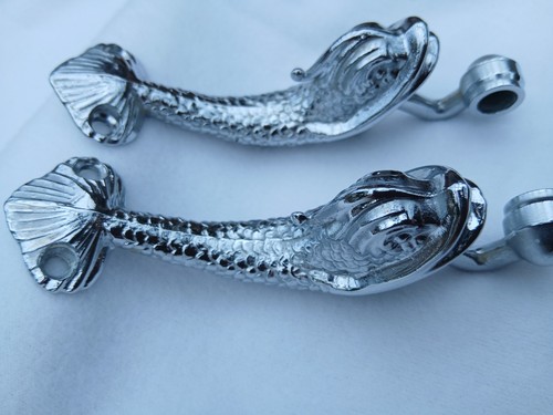 Lan bar dolphin chrome toilet - bar,
