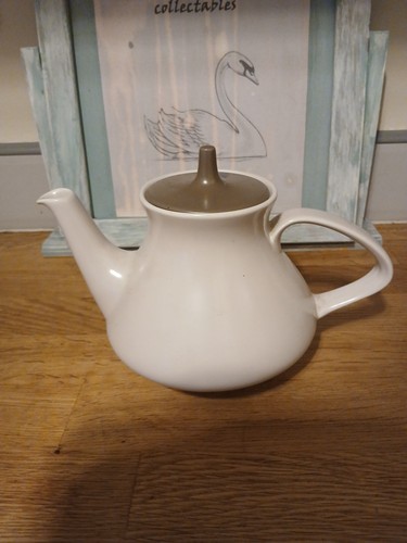 Poole pottery teapot retro - poole,