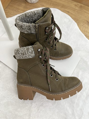Women boots size olive - size,