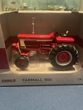 1/32 Ertle Case Farmall 806
