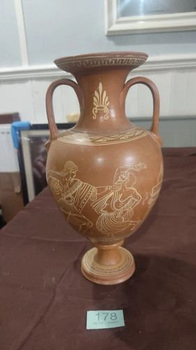 Vintage large terracotta - large,