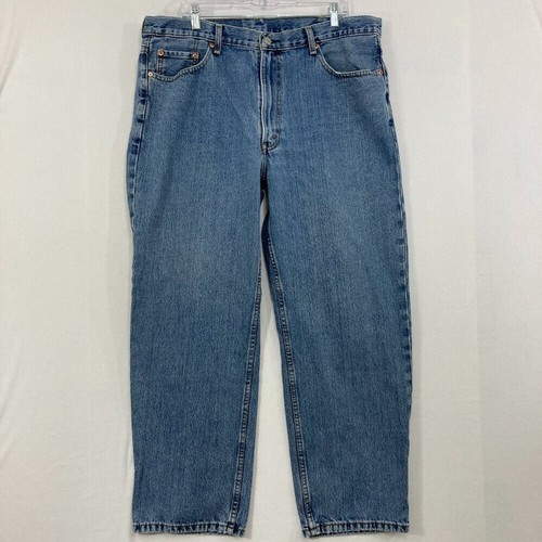 Levi 550 men size - 40, x