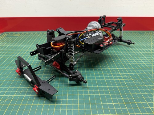 Axial scx10ii slider - 1/10,