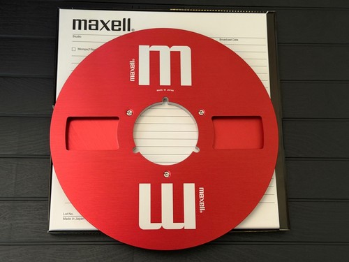 Maxell - ⭐️⭐️⭐️,