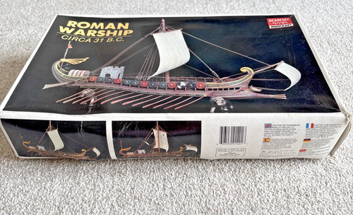 Zm46 academy minicraft roman - ,