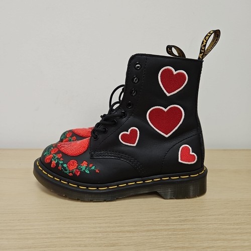 Martens 1460 pascal heart - martens,