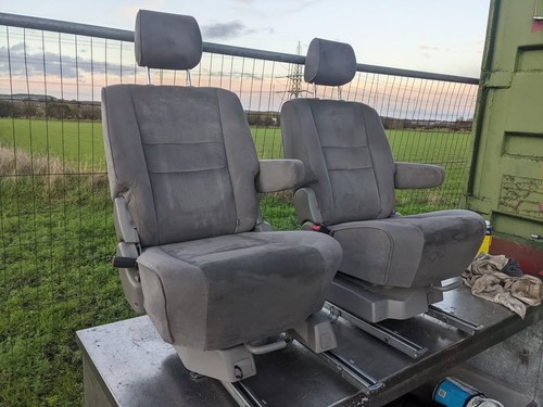 Swivel captain seat grey - 2,