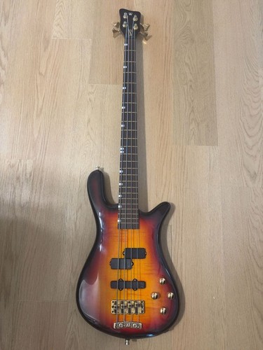 Warwick streamer string - warwick,