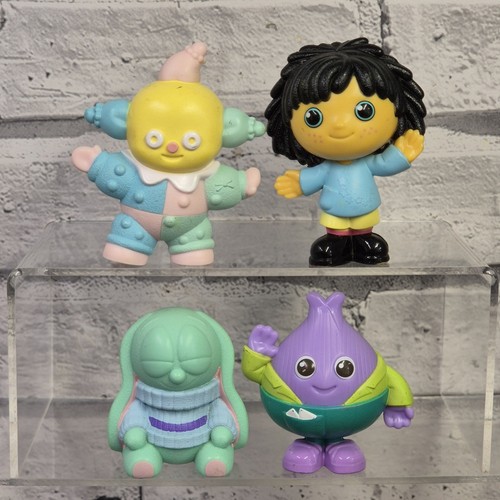 Moon and figure bundle - and, pepi