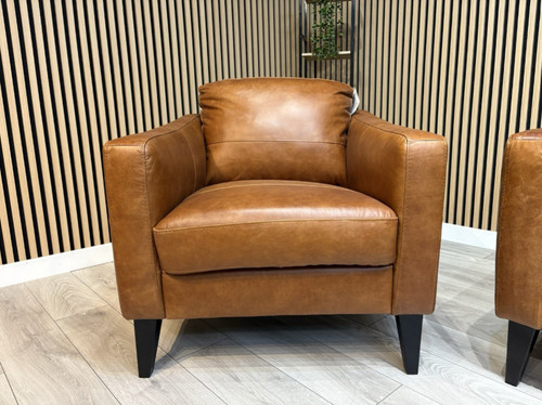 John lewis bailey style - lewis,
