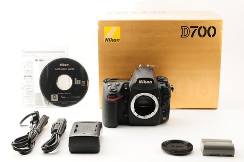 3555 shot mint nikon d700 - 3555,