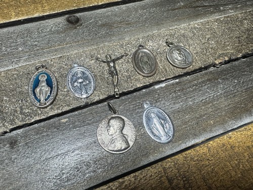 Lot catholic medals - of,
