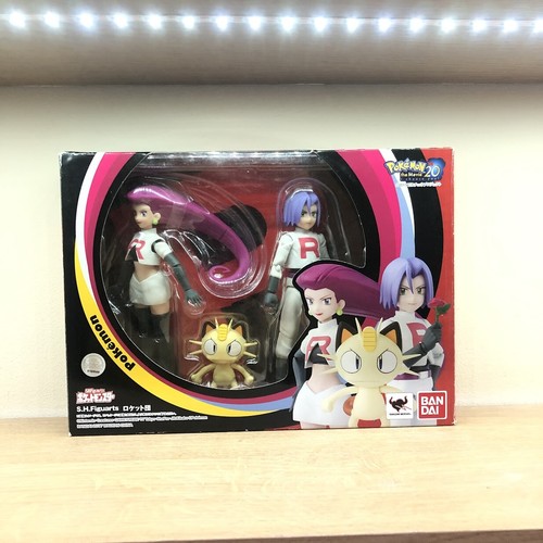Bandai figuarts pokemon - bandai,
