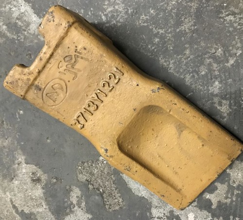 Daewoo dh130 bucket tooth - dh130,