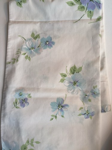 Vintage retro pequot - retro, large