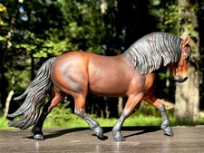 Breyer Custom Bay Rowan