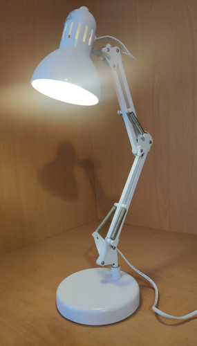 Anglepoise model 03257258 desk - anglepoise,