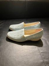 Pavers Womens Slip On Light
