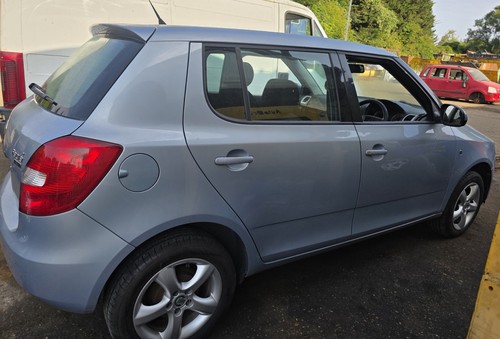 Skoda fabia level mk2 petrol - 2,