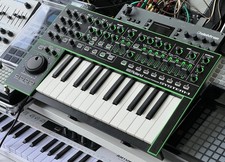 Roland System 1 Plug-Out