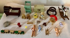 Vintage Dolls House Nursery