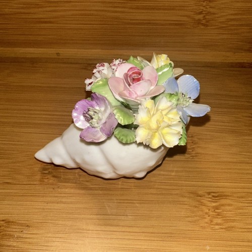 Royal doulton shell - shell, bouquet